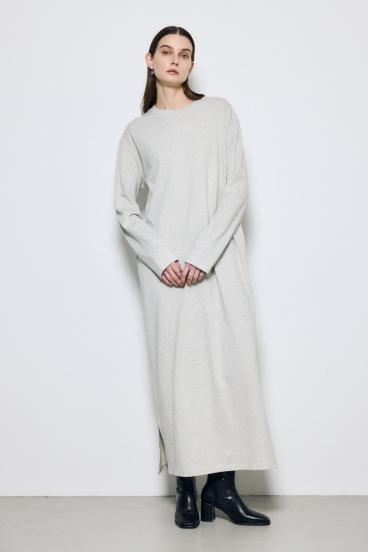 ロングスリーブストレートワンピース