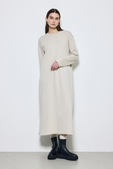 ロングスリーブストレートワンピース