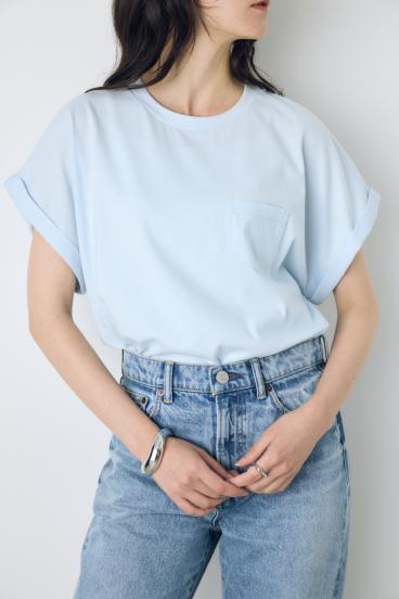 バックプリントTシャツ