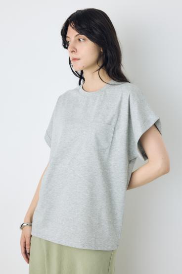 バックプリントTシャツ