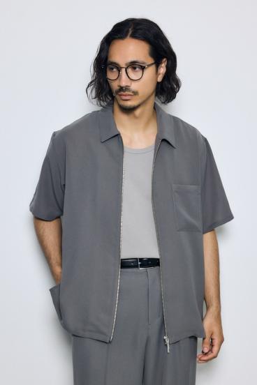 メッシュジップシャツ