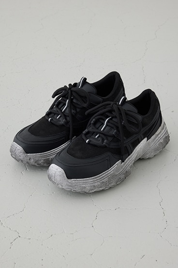 ボリュームソールスニーカー