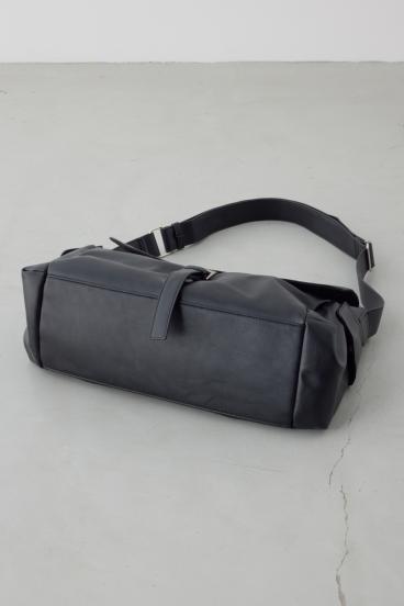 合皮ショルダーバッグ 詳細画像