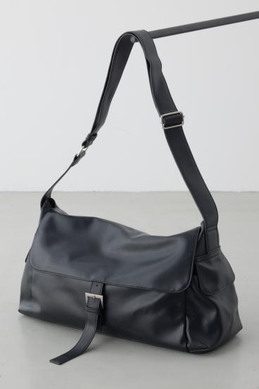 合皮ショルダーバッグ 詳細画像