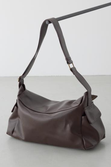 合皮ショルダーバッグ 詳細画像