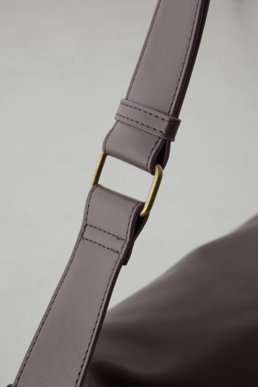 合皮ショルダーバッグ 詳細画像