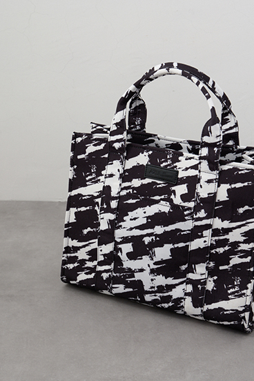 スクエアミドルバッグ 詳細画像