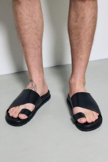 合皮トングサンダル 詳細画像