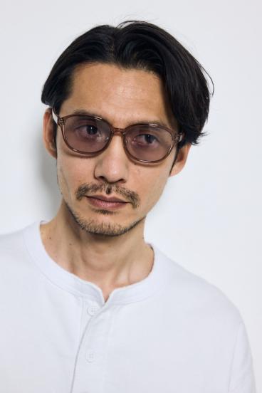 レイヤードシェードアイウェア