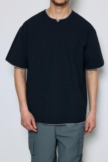 デジタルボーダーフェイクレイヤードトップス