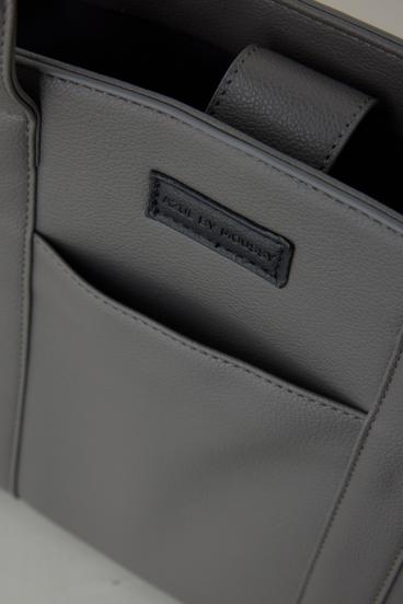 合皮スクエアミドルバッグ 詳細画像