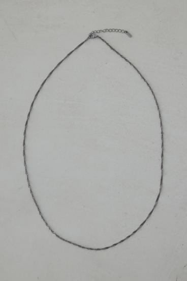 チェーンネックレス