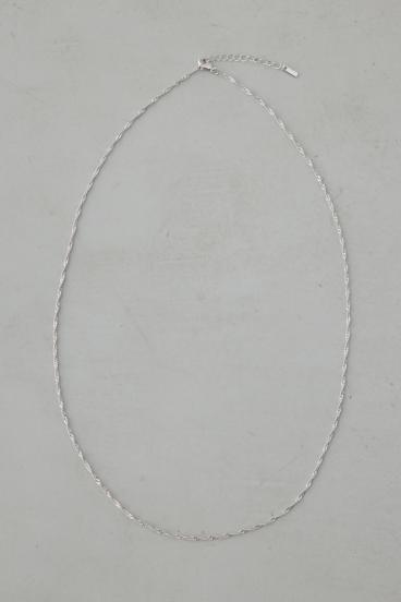 チェーンネックレス