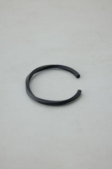 ツイストバングル 詳細画像