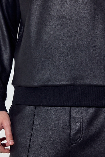 フェイクレザーライントップス 詳細画像