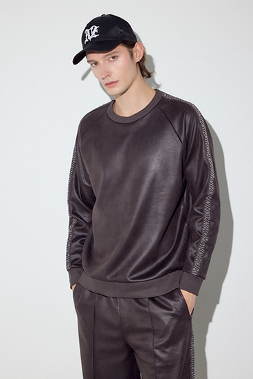 フェイクレザーライントップス 詳細画像