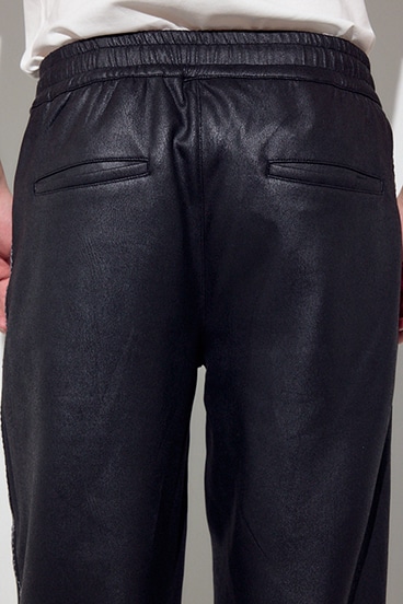 フェイクレザーラインパンツ 詳細画像