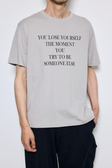 LOOSE YOURSELF Tシャツ