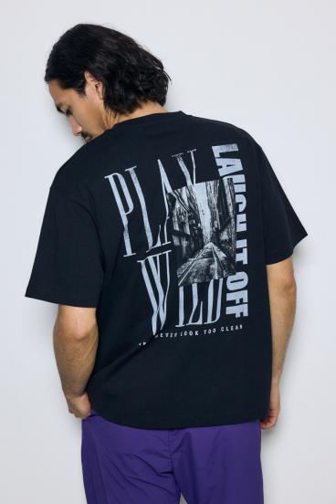 バーティカルグラフィックTシャツ