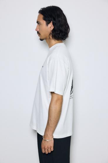 リゾートバックグラフィックTシャツ 詳細画像