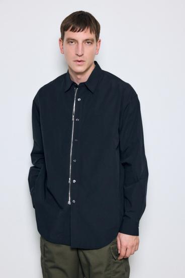 ジップアップ長袖シャツ