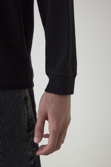 MOMENTグラフィックロンTEE 詳細画像