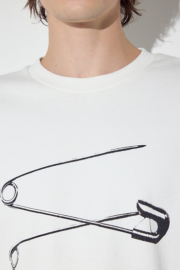 【SS先行アイテム】SAFETY PIN長袖Tシャツ 詳細画像