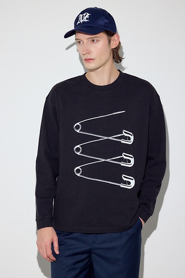 【SS先行アイテム】SAFETY PIN長袖Tシャツ