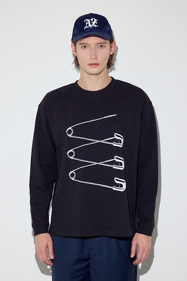 【SS先行アイテム】SAFETY PIN長袖Tシャツ 詳細画像