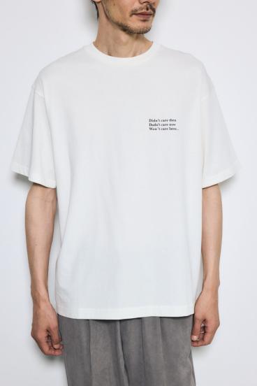 引き揃え天竺バックメッセージロゴTシャツ