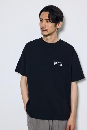 引き揃え天竺バックメッセージロゴTシャツ 詳細画像