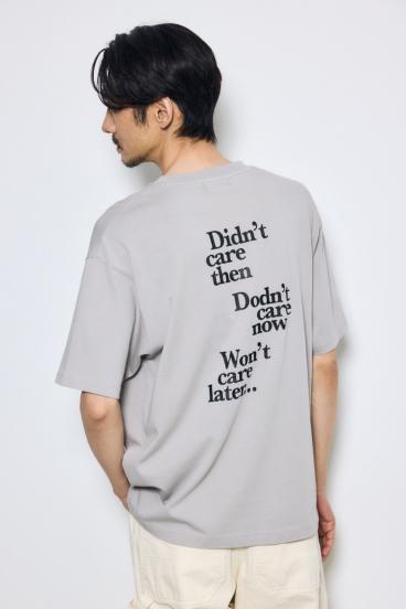 引き揃え天竺バックメッセージロゴTシャツ