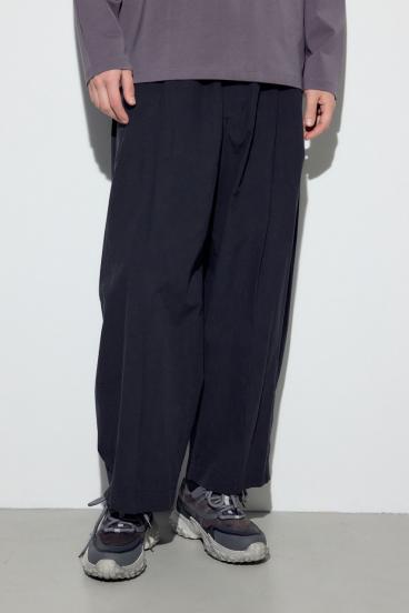 パラシュートパンツ