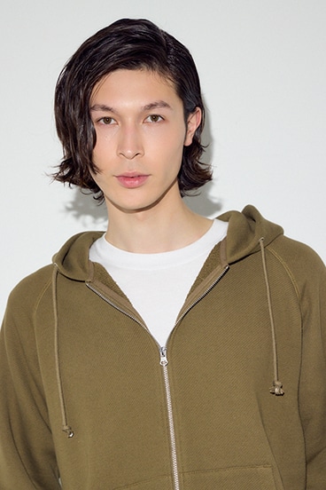 裏毛ジップアップパーカー