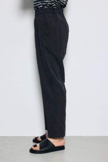 接触冷感フェイクスエードスリムパンツ 詳細画像