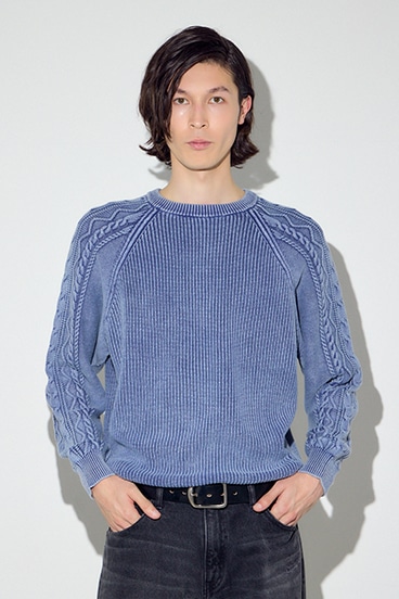 スタッズベルト 詳細画像