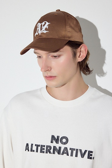 【SS先行アイテム】サテンロゴキャップ