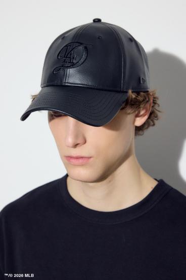 【NEW ERA×AZUL MLB】合皮キャップ