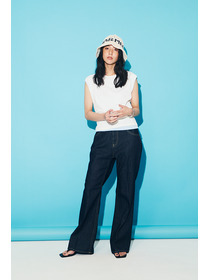 AZUL DENIM Center Press Flare Denim LOOK#04