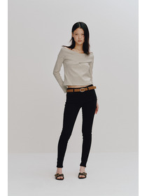 THE STATEMENT DENIM.  For WOMEN #06