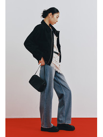 THE &rdquo;IT&rdquo; BLOUSON.　LOOK 4