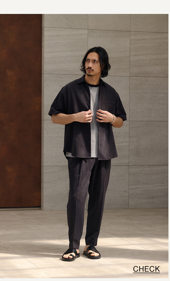 CITY / SHOPPING　シンプルで、さりげなく。街に馴染むクリーンなカジュアル。