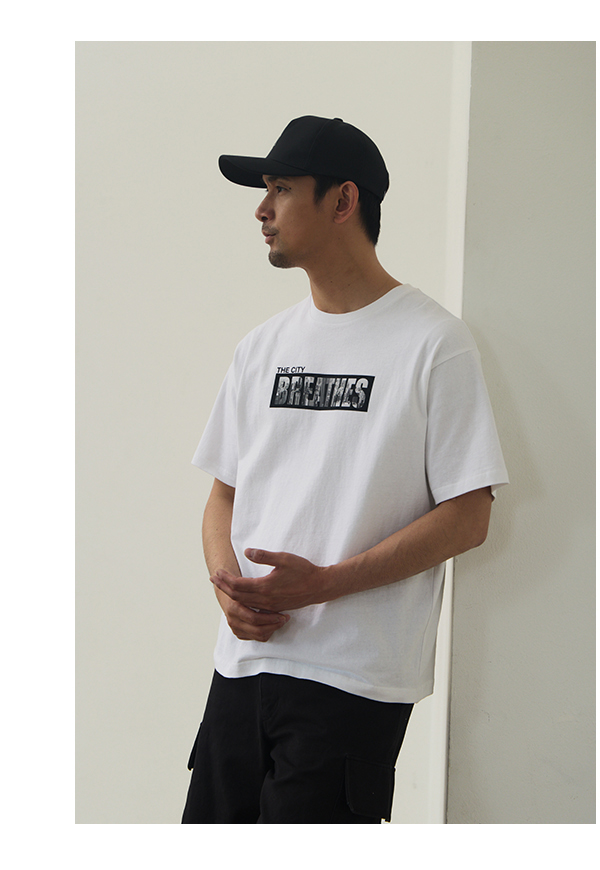 ボックスロゴTシャツ