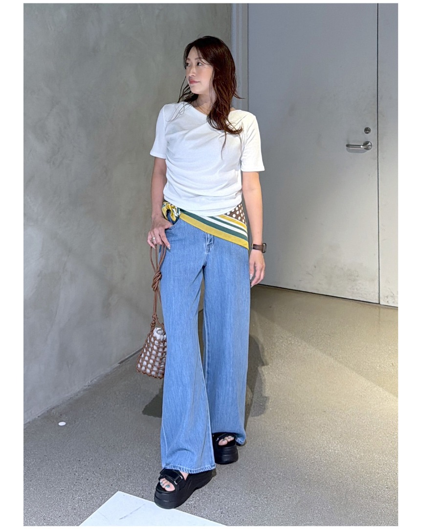 AZUL BY MOUSSY（アズールバイマウジー） | STAFF COORDINATE | Five Styles. One Denim Spirit.