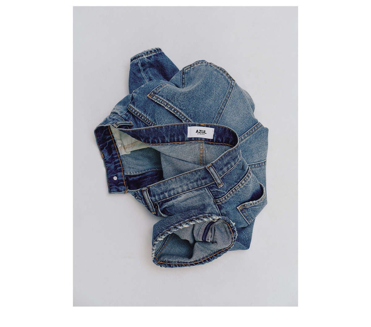 AZUL BY MOUSSY（アズールバイマウジー） | THE STATEMENT DENIM.  For WOMEN